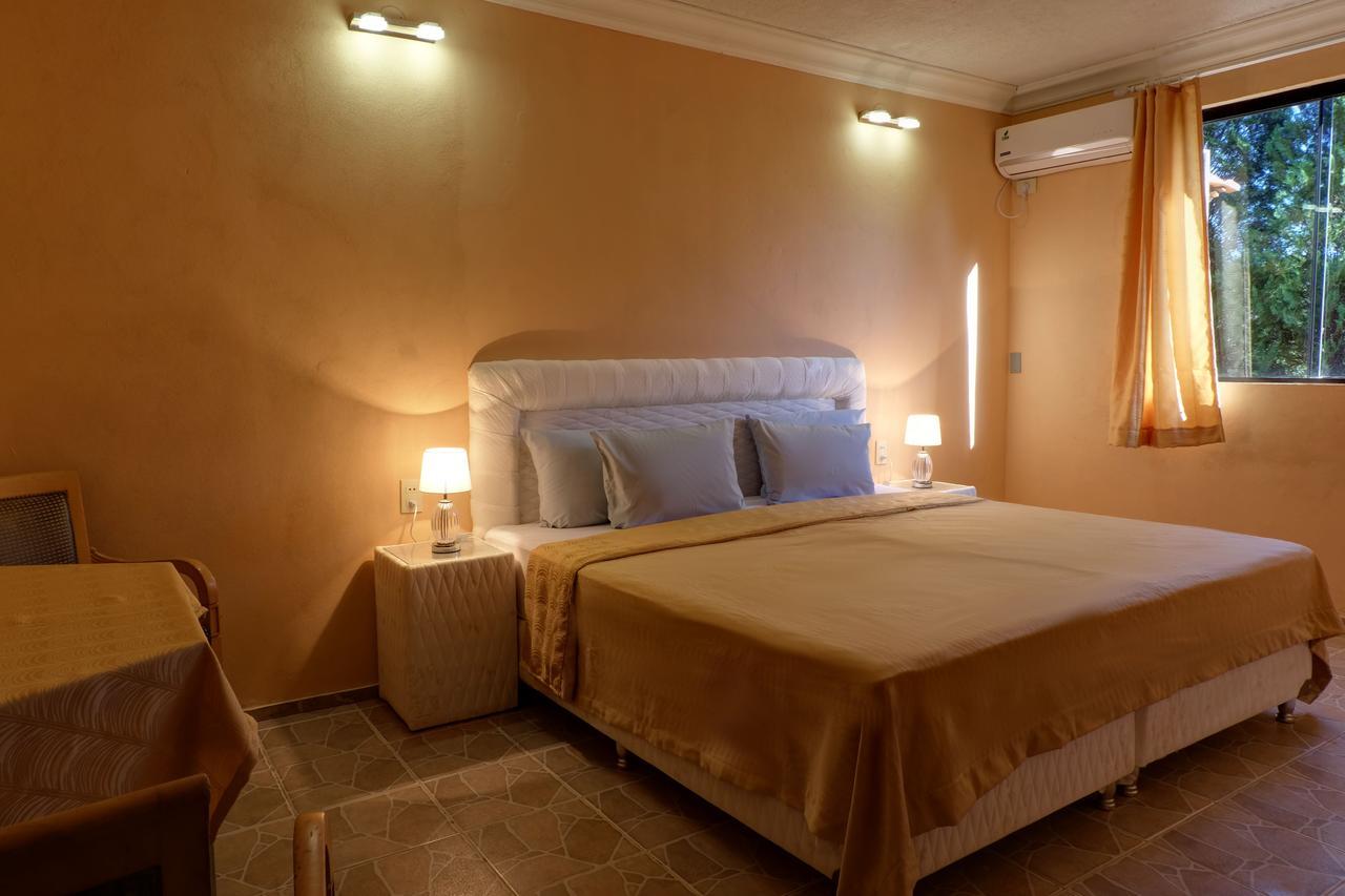 Hotel Independencia Bagian luar foto