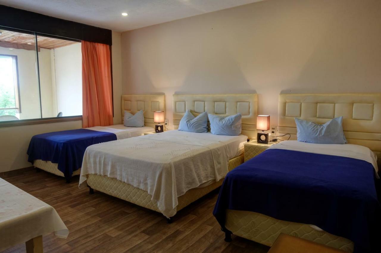 Hotel Independencia Bagian luar foto